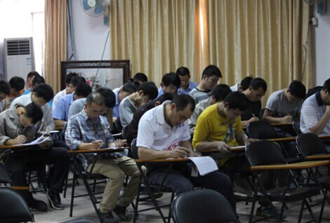 �͵�ʿͿ���e�а�ȫ֪�R(sh��)��ِ