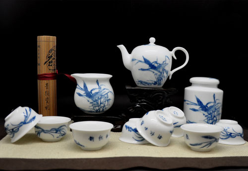 �P�c2016�Ї��մ�ʮ��Ʒ�����а�