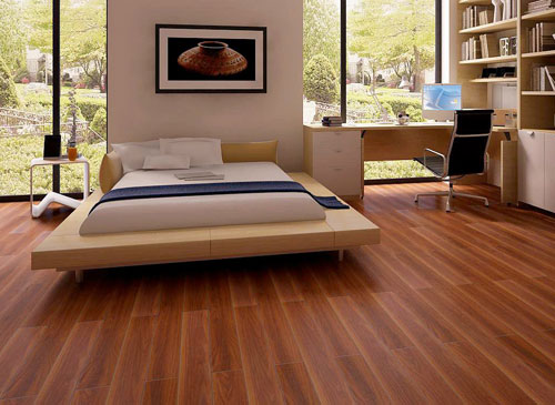 三大短板揭露 地板行業(yè)發(fā)展亮起“危險(xiǎn)”信號(hào)燈