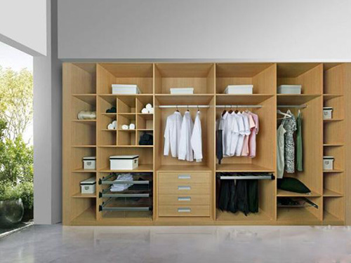 衣柜企業(yè)唯有主打產(chǎn)品才能贏得市場