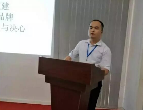 �t֩��ɴu��Ӣ�Fꠣ���͑׃����δ��