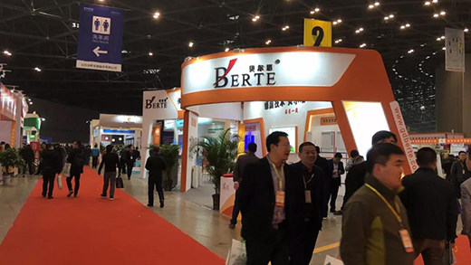 ؐ������ɽ��ůͨչ�[���P�����w