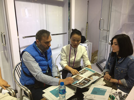 ��ɯ�l(w��i)ԡҫ�������Ї��M������Ʒ���ו�