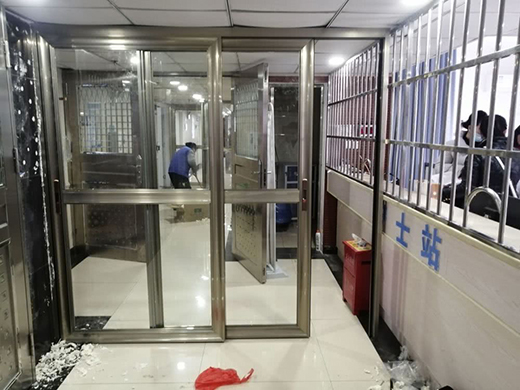 ��ϵ���ߡ��������� ��־�ɳǹ��M(j��n)�ˡ������Xȫ�X�Ҿ����Є�(d��ng)