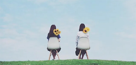 ͬ��՚��ܣ�С��ӯ�M�����ښgϲ