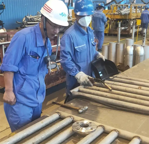 ��Ѩ�ܘI(y��)����߅�İ�� ǰ�е�����