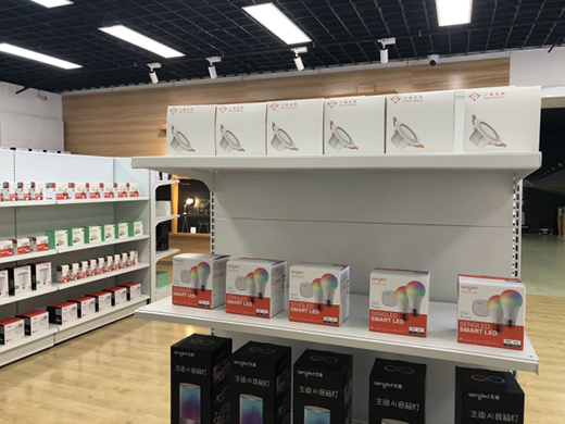 һ�K������LED�� ׌����������