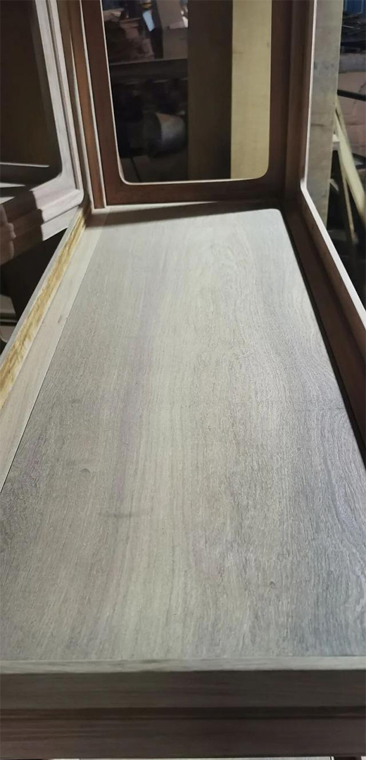 ���黨��������ʬF(xi��n)һ���tľ�Ҿ�������ԏ�