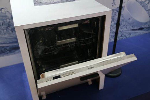 �ݶ�����2020����Č�ϴ��C(j��)�ИI(y��)���(hu��)�ث@��(ji��ng)