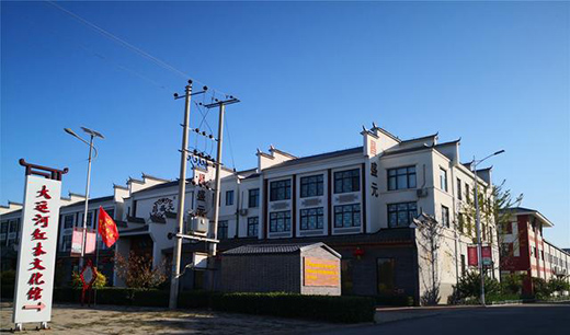 ǧ�꾩�����\(y��n)�ӡ�Ư��(l��i)���tľ�Ļ�����һ������