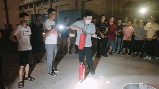 ������δ��ȼ�� �°Đa�_չ������ȫ�ݾ�