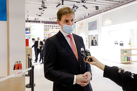 ��������B�m(x��)���Å����M���������I(l��ng)��������r��