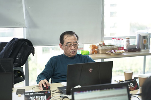 ��12�üt픪�(ji��ng)��Ɍ�(zhu��n)���u(p��ng)�� �����(ji��ng)?w��)Q��һ��֮�b!