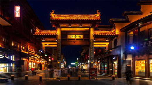 Մ?w��)������������̰l(f��)չ�ĺ�ʷ��δ��څ��