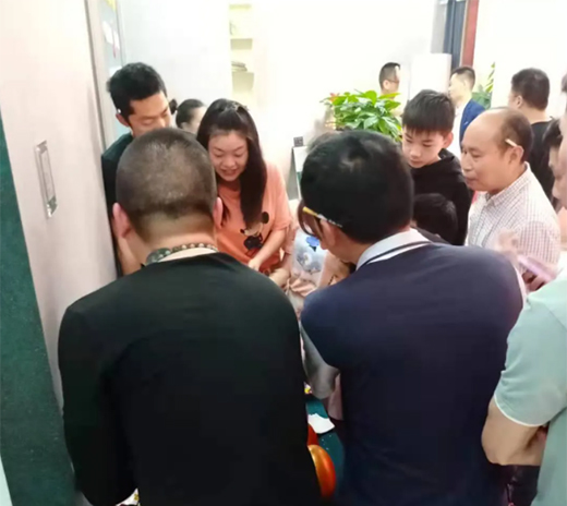 ���ґcף���������ˇ�gͿ�Ϻ����Sʯ��ұ�е�¡���_�I(y��)!