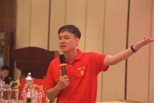 �����̌W(xu��)Ժ�ڰˌ�ȫ��(gu��)��Ӣ��(d��o)ُ(g��u)��Ӗ(x��n)��ʽ�_�I(y��ng)