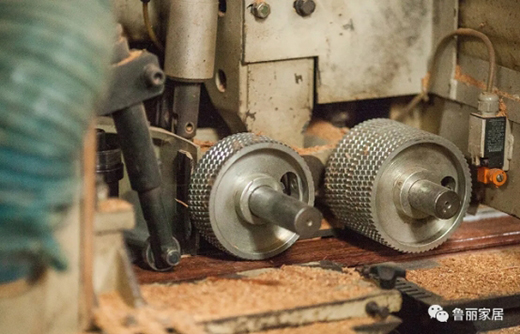 ��(sh��)���I(l��ng)�� ����ȫ�ݶ��ƺ͵ط��ԼҾߏS�Ĳ��һ�ȱ�֪