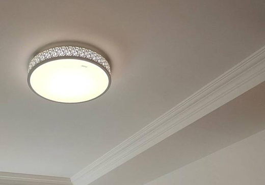 �W��LED��픟��u�y���o���۾�������m