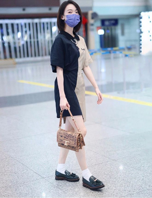 NINE WEST����ح����Ь�ĕr������ ���������^�r