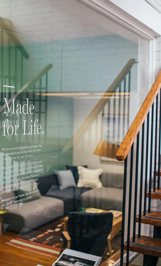 �������p��ϲ�۵ļҾӳ����L��