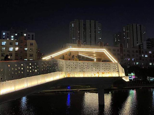 提升城市夜間活力，用燈光講好李滄故事