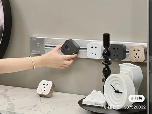 ���T��܉��������������N��(g��)����