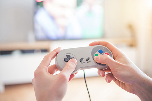 彩電市場(chǎng)承壓前行，負(fù)增長(zhǎng)下機(jī)會(huì)在哪兒