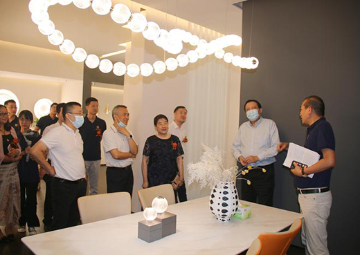 ��↢��|2022������ALED�o�ی������g(sh��)�l(f��)�����A�M��Ļ