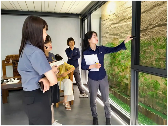 ���ʎͷ�•�x���µ�ح�W��˹�T���µ��_�I(y��)ӭ�˳�