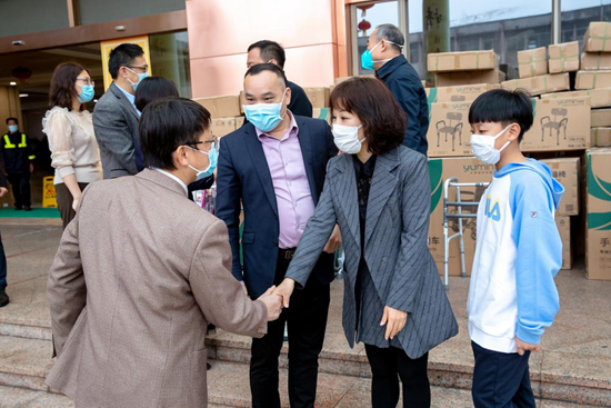 鈺民醫(yī)療科技：捐贈康復(fù)器械 助力公益行動