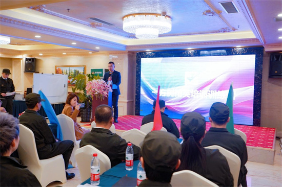 �c¹�ۄ����A�ڽK�� һ����ҾӾ�Ӣ��Ӗ(x��n)�I�A�M��Ļ