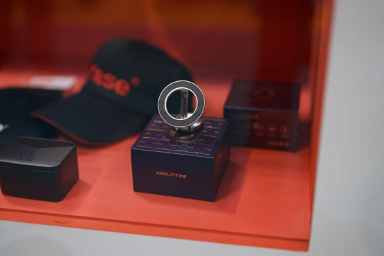 �ŽݿƼ�����Ӣ��(gu��)�������zӰ����չ��չ�F(xi��n)�Ї�(gu��)Ʒ�ƣ���(gu��)؛֮��